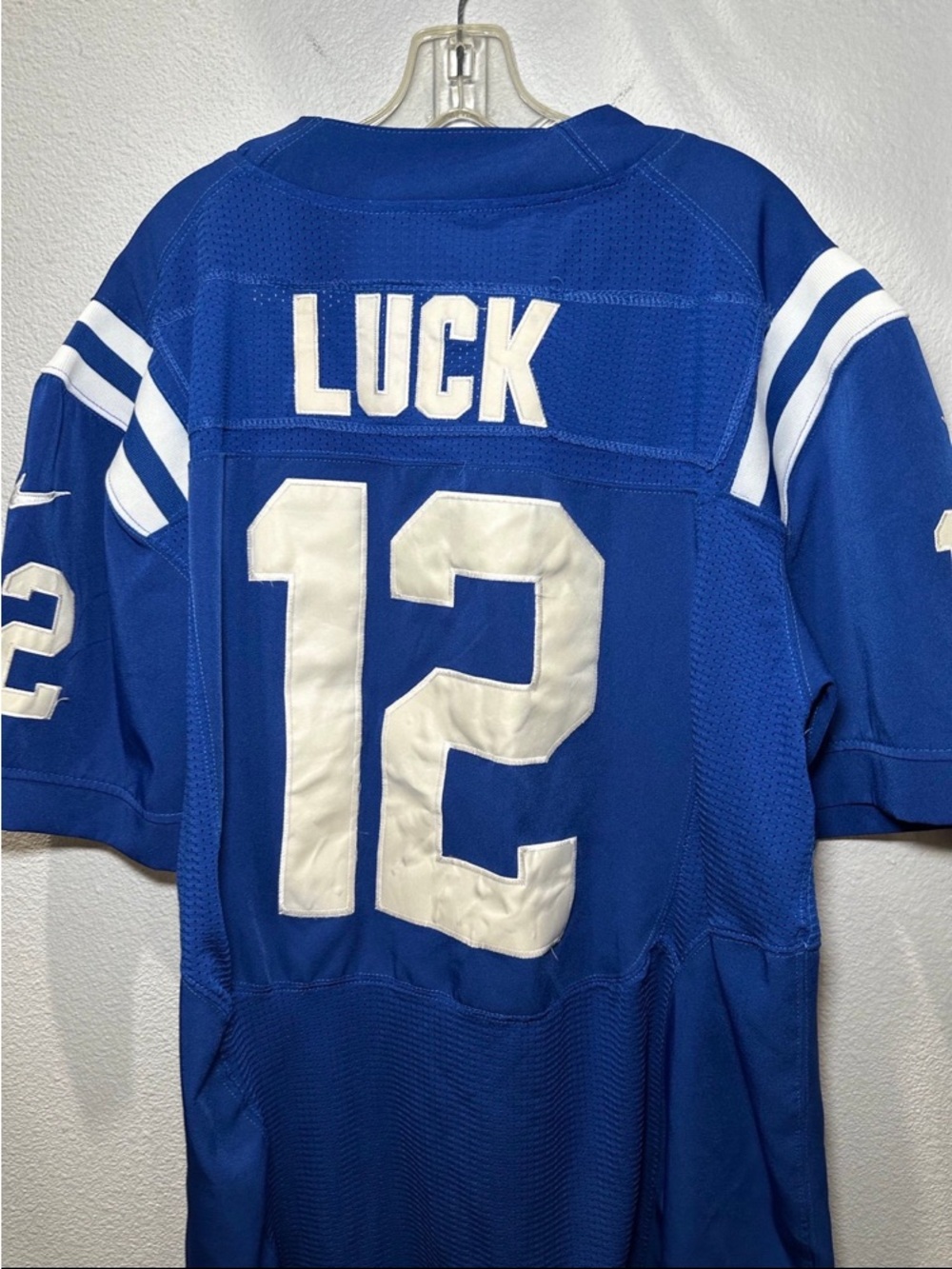 NFL Men's Indianapolis colts Andrew luck #12 Football Jersey - Picture 8 of 8